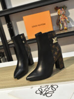Louis Vuitton trainer boots - Image 7