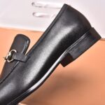 Gucci leather shoes, loafers - Image 6