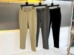 Dior and SS's new autumn and winter men's business thick casual pants are platinum level perfect appearance, directly entering the counter. They are a rare item in the industry in recent years, made of micro elastic fabric. The quality, craftsmanship, fabric, and accessories subvert imagination, and the details are exquisite. Customized original elastic cotton fabric! Creating a rebellious and tough personality color, the unique logo adds a lot of points, clever and exquisite, and the cutting and design continue the modern simplicity and efficiency of Italian style, bringing the tone of fashion aesthetics to the extreme. 29-38 None 35, 37 (please indicate waist circumference when placing an order) - Image 3