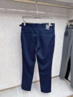 Prada's latest collection for autumn/winter 2025 in Asia! High end customized slim fit business casual pants with original hardware, suitable for daily business and leisure. The upper body effect is super positive, the three-dimensional slim fit lifts the buttocks, and the leg lines are fully highlighted. It contains special cotton fabric from Tencel! Belonging to the type of yarn dyed cotton! The texture is tight and delicate, making the upper body very comfortable and stylish, and extremely practical and versatile. It is definitely worth buying! Regular customers must receive recommendations!! Size: 29-36 - Image 2