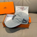 配盒子布袋，HERMÈS (爱马仕)原单棒球帽，经典H，正品开模订制，原版透气帆布面料+头层牛皮，原厂精钢调节扣，做工细致，时尚帅气质量超赞！ - Image 3