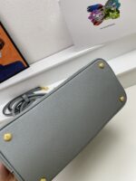 Prada bags - Image 6