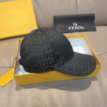 New shipmentComes with box bag, Fendi's new original baseball cap, double F-jacquard, a perennial hot selling item at the counter, with excellent reputation. Customized 1:1 mold, original jacquard sail fabric+top layer cowhide, lightweight and breathable! Excellent quality, basic head circumference of 56, adjustable patch. The picture must be sold! - Image 3