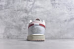 ▪🐼权威实拍💯#A
新货🚀#Air Jordan 1 Low AJ1 乔1白粉红 低帮文化休闲运动板鞋 IB8156-133 市场唯一独家头层皮打造 原鞋原档案开发 原厂皮料 原档冲孔鞋头 正确满胶鞋垫 四线拉帮 原厂织唛标 鞋舌高弹海绵填充 尺码：36-46 - Image 5