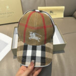 Comes with a box bag, Burberry's new original baseball cap, 1:1 custom mold, iconic warhorse embroidery, exquisite and flawless! Original twill cotton fabric+top layer cowhide, meticulous workmanship, original factory quality, exclusive physical shooting. - Image 5