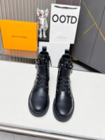 Louis Vuitton trainer boots - Image 7