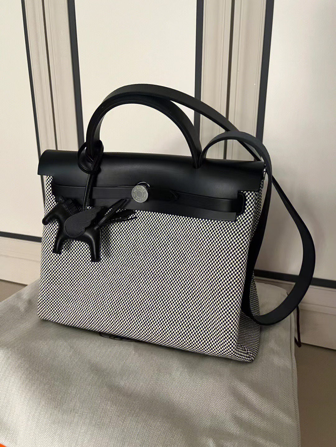 Her bag
31cm
#16600