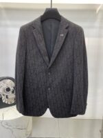 Dijia's new men's casual wool suit jacket for autumn 2025, made of high-end custom high-density suit fabric. The finished garment has been treated with silk gloss, making it super soft and comfortable, with an excellent texture. Fashionable and stylish upper body, meticulously crafted. The visual effect is super strong. Original tailoring at the counter, all original hardware accessories, and a unique trendy item in the wardrobe. Size: M-3XL 178 140kg L slim fit, maximum weight for wearing 190kg - Image 2