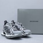 Balenciaga 巴黎世家 新款 弹簧鞋 增高 高跟 老爹鞋 运动鞋 复古做旧老爹鞋 Balenciaga X-Pander 巴黎世家 官方发售 正确字体电绣 粗细、位置、大小正确侧边TPU 透气孔匹配意产原版正确气垫分离大底，TPU软底 原版一致"Balenciaga" 大底LOGO 立体感十足原厂皮料水洗做旧  采购原厂网纱
🌵Size：35-46 - Image 2