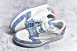 ▪🐼权威实拍💯#SJ37860
新货🚀#Travis Scott x Fragment Design x Air Jordan 1 Low OG SP AJ1 LV联名 五彩帆布 低帮文化休闲板鞋 FC1688-232
#多方联名合作融合了Travis Scott 独特的音乐风格，藤原浩个性的设计风格以及Jordan品牌的经典元素 使其成为一双具有独特身份和价值的鞋子 清新而立体的外观加上联名标识更突出了其独特身份 这种配色方案显示出活力和时尚感 在视觉上引人注目  鞋身的质感和细腻的细节处理使其显得高端而格调十足  这款“倒钩”联名是设计与创意完美结合  融合多方的个性风格是一款备受瞩目的潮流鞋款
尺码：36 36.5 37.5 38 38.5 39 40 40.5 41 42 42.5 43 44 44.5 45 9.E5 - Image 7