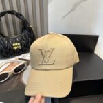 路易威登棒球帽LouisVuitton👒😍新款LV棒球帽，重工打造♥完美刺绣，高端大气，百搭款🤗男女通用！ - Image 2