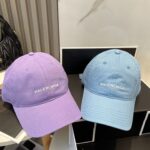 Balenciaga Balenciaga baseball cap. My family has already mastered Balenciaga's craftsmanship, which is sure to be a hit. Balenciaga's new washed cotton baseball cap is a must-haveHeavy industry craftsmanship, double B letter logo, innovative and fashionable trendy styleExclusive physical shooting for both men and women, adjustable for both genders - Image 5