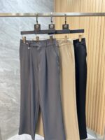 ❤️ TB 2025 autumn and winter new products with complete three standards, good casual pants, no need to introduce too much, look at details, counter size: M-4XL 175/140, upper body L - Image 9