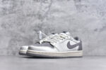 ▪🐼权威实拍💯#A
新货🚀#Air Jordan 1 低帮 复古篮球鞋
纯原大厂出品 极力推荐
定制鞋盒 大厂纯原品质出货 
超高清洁度 皮料切割干净无任何毛边 细节完美 
官方货号：553558 066
编码：23
码数：36-46 - Image 2