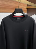 Kiton 2025FW men's autumn and winter wool base hoodie base outer sweater knit sweater casual daily wear item! The upper body decoration and customized fabrics perfectly integrate fashion aesthetics with the concept of new urban business and leisure. Different styles are available for you to choose from: classic styles unlock versatile styles that are simple yet not simple, with details showcasing quality. I want both warmth and grace. Breaking conventions and revealing oneself. The trend is fleeting, the style remains light and comfortable, and the movement is effortless. The aura is fully open, and the must-have battle robe in the workplace leads the trend. Wearing it, you are not afraid to challenge your youthful vitality. The cost-effective choice fully interprets the Italian style of competence and outdoor functional style, creating a unique and harmonious style. The overall outline tends towards a simple style, and the personalized and elegant detail processing enriches the overall visual experience. Excellent high attendance rate for wardrobe business and leisure! Encountered but not sought after! 48-56 (Please report height and weight when placing an order) - Image 2