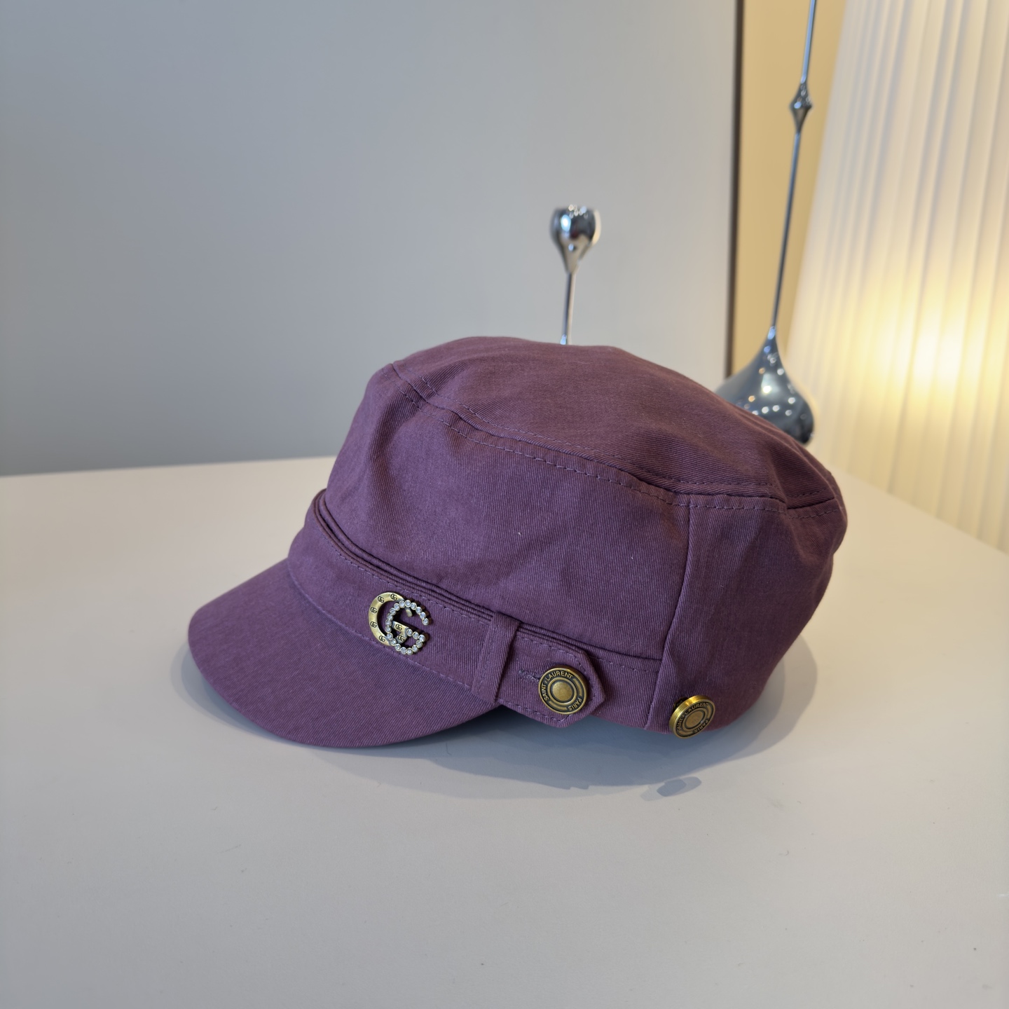 💰Gucci's new ducktongue artist hat with a head circumference of 57cm
