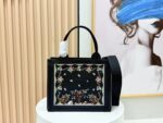 Dior bags - Image 4