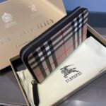 Burberry bags - Image 2