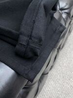 Prada's new spring/summer 2025 casual pants are cleanly cut, with a strong urban style. They are made of finely spun pure cotton fabric, which feels soft, sticky, and dry to the touch. The upper body effect is crisp and stylish. Exquisite hardware, very attractive for business and leisure. With so many top-notch materials, it creates a high-end product with unparalleled value, which is the first choice for high-end trendy and fashionable peopleSize: 30-38 - Image 7