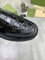 Gucci leather shoes, loafers - Image 5