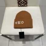 LV路易威登新款毛线帽，专柜款，正品开模 - Image 2