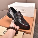 Gucci leather shoes, loafers - Image 5