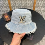 LouiVuittonLV 专柜新款路易威登牛仔流苏边渔夫帽，简单大方 男女通用遮阳帽 - Image 9