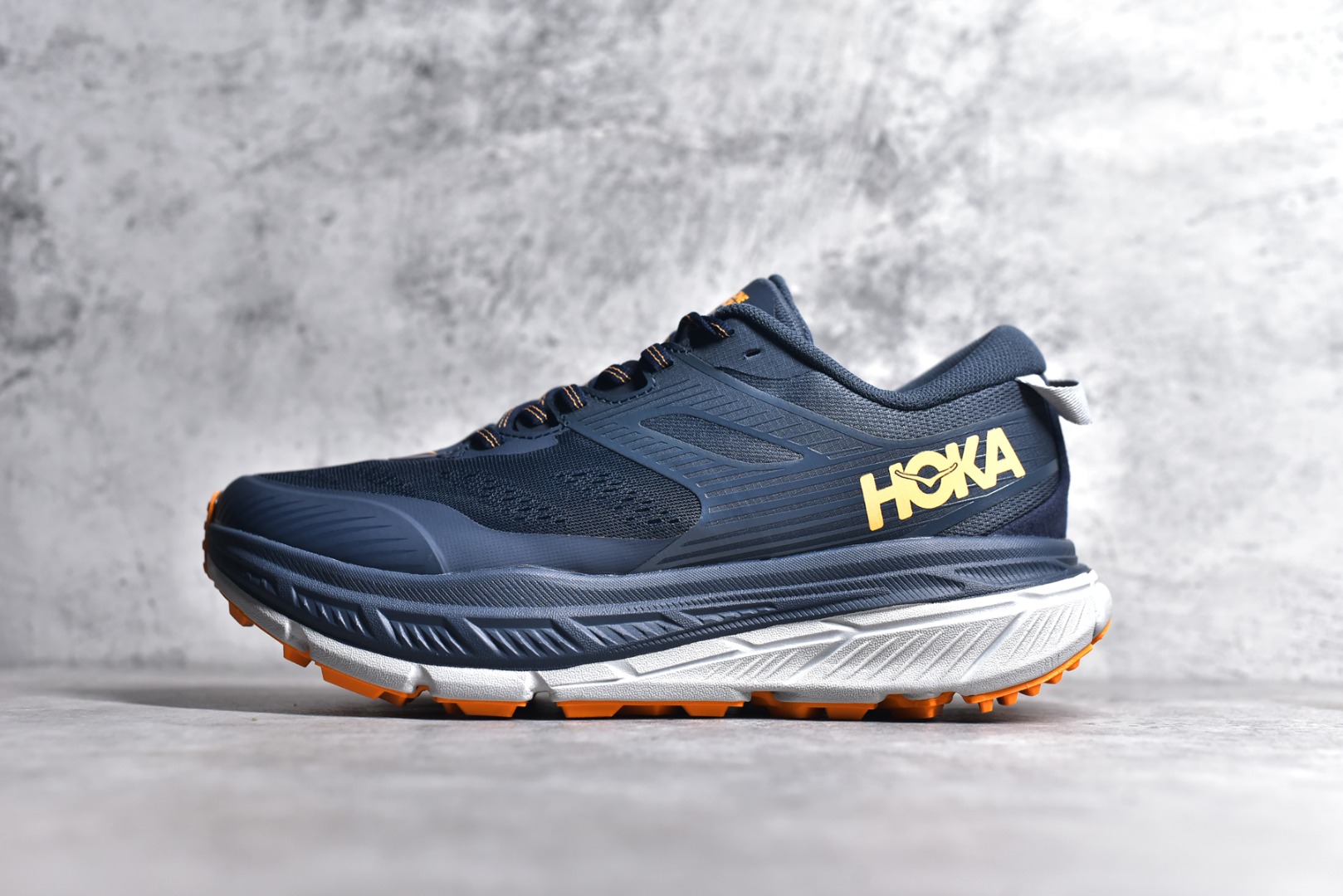 Hoka M Stinson ATR 6低帮厚底轻量户外运动鞋 同源原厂eVent机能透气针织鞋面 原装轻量化材料Fresh Foam超轻量中底全部用料过3C认证 滚动平衡科技减少33%能量消耗 
Size ：36-46