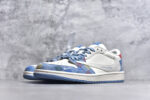 ▪🐼权威实拍💯#SJ37860
新货🚀#Travis Scott x Fragment Design x Air Jordan 1 Low OG SP AJ1 LV联名 五彩帆布 低帮文化休闲板鞋 FC1688-232
#多方联名合作融合了Travis Scott 独特的音乐风格，藤原浩个性的设计风格以及Jordan品牌的经典元素 使其成为一双具有独特身份和价值的鞋子 清新而立体的外观加上联名标识更突出了其独特身份 这种配色方案显示出活力和时尚感 在视觉上引人注目  鞋身的质感和细腻的细节处理使其显得高端而格调十足  这款“倒钩”联名是设计与创意完美结合  融合多方的个性风格是一款备受瞩目的潮流鞋款
尺码：36 36.5 37.5 38 38.5 39 40 40.5 41 42 42.5 43 44 44.5 45 9.E5 - Image 2