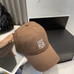 防尘袋
👒罗意威👒LOEWE新款原标设计棒球帽🧢质感超好，外部线条定位标准，做工精细，简约大气低价走量！ - Image 7