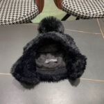 Balenciaga Balenciaga logo new knitted yarn ear protection Lei Feng hat, a must-have tool for keeping warm in autumn and winter, simple and warm - Image 10