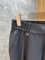 ❤️ Prada/Prada 2025 Autumn/Winter New Products with Three Standards Complete Casual Pants Good Products Don't Need Too Much Introduction Look at Details Counter Size: M-4XL 175/140 Upper Body L - Image 4