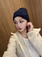 罗意威loewe官网经典款针织帽！小红书热卖爆款！穿搭神气！男女同款，加厚更保暖，时尚流行🌸质感一流，秋冬保暖最佳名品，赶紧订购哦，跑量款