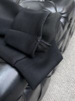 Mengkou 2025SS early autumn and winter new product, silk gloss thickened pure cotton fabric men's sports and leisure pants, a must-have type every season, an unquestionable hot selling flagship item, in line with the best color matching of the four seasons. The overall style continues the tone of SLP, integrating multiple craftsmanship aesthetics throughout, washing and aging naturally, creating a rebellious and personalized style! In terms of details, it is extremely outstanding and meticulously crafted. The entire body is made of customer supplied metal chains, which effectively demonstrates the brand identity! High quality repeated cotton fabric, excellent washing performance, impeccable! Pattern cutting perfect size M-3xL - Image 7