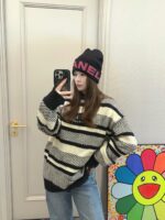 💰Chanel官网品质香奈儿秋冬网红时尚博主推荐款针织帽，藏着不动声色的高级感，每一处线条都透着利落大方，简约而不简单，大方且不失格调，处处细节都彰显着高端品味，时尚感在克制中愈发耐人寻味。