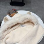 chanel香奈儿可爱毛绒绒小熊耳朵帽子围巾手套女冬季保暖护耳帽防寒骑车雷锋帽 - Image 7