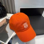 防尘袋
👒罗意威👒LOEWE新款原标设计棒球帽🧢质感超好，外部线条定位标准，做工精细，简约大气低价走量！ - Image 7