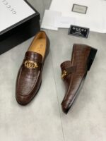 Gucci leather shoes, loafers - Image 3