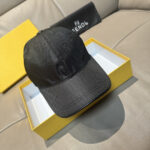 New shipmentComes with box bag, Fendi's new original baseball cap, double F-jacquard, a perennial hot selling item at the counter, with excellent reputation. Customized 1:1 mold, original jacquard sail fabric+top layer cowhide, lightweight and breathable! Excellent quality, basic head circumference of 56, adjustable patch. The picture must be sold! - Image 2
