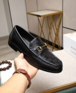 Gucci leather shoes, loafers - Image 4