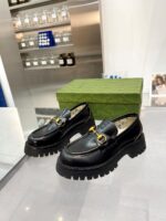 Gucci leather shoes, loafers - Image 5