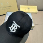 Comes with box and bag, Burberry counter popular original baseball cap, 1:1 mold customization, 3D embroidery, exquisite and flawless! 100% pure cotton fabric, meticulous workmanship, original factory quality, exclusive physical photography. - Image 5