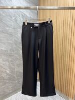 ❤️Burberry/巴宝莉 2025秋冬新品 三标齐全 休闲裤 好货不用过多介绍 看细节 专柜码数：M-4XL  175/140上身L - Image 2