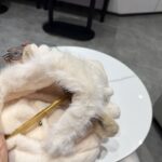 chanel香奈儿可爱毛绒绒小熊耳朵帽子围巾手套女冬季保暖护耳帽防寒骑车雷锋帽 - Image 5