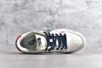 #NK SB Dunk Low x The North Face 白蓝红小钩麻绳
纯原大厂出品 极力推荐👏
原装头层材料 独家版型蒸餾加工
帶來的是更好的视觉和脚感体验
大厂纯原品质出货 清洁度 电绣工艺 
皮料切割干净无任何毛边 细节完美
官方货号：SJ1089 012
尺码：36 36.5 37.5 38 38.5 39 40 40.5 41 42 42.5 43 44 44.5 45 - Image 4