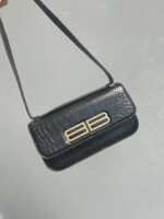 尺寸：23.5X12.5X10.5cm
