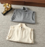 LP Knitted Wool Vest... Size Tableeight thousand five hundred and eighty - Image 3