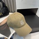 防尘袋
👒罗意威👒LOEWE新款原标设计棒球帽🧢质感超好，外部线条定位标准，做工精细，简约大气低价走量！ - Image 7