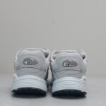 𝐂𝐇𝐑𝐈𝐒𝐓𝐈𝐀𝐍 𝐃𝐈𝐎𝐑 𝐁𝟯𝟬 迪奥最新火爆情侣休闲鞋【撞脸NB？现已是D奥B30】时代 顺应复古市场趋势的「Dad Shoes」风格鞋款！ 鞋舌上的Dior标志，也注明了这双鞋的型号为 B30！运用了质感细腻的皮革与网眼布面材 质拼接成鞋身，鞋身两侧贴有显眼的反光字母CD表明身份，鞋身多处线条勾勒细节，让鞋子整体看起来不那么单调。搭载奶油色EVA、橡胶混合大底，复古风十足 Size：女码35-39（40定做不退换） 男码39-44（45/46定做不退换） - Image 8