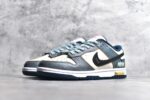 #Nk Dunk Low 熊猫恶作剧 航海时代 探浪寻 米蓝黑 低帮休闲板鞋 DD1391-400
#配色整体围绕熊猫恶作剧航海时代主题设计，鞋身整体采用专属颜料重新喷涂。特殊原创设计图标涂鸦装饰，添加潮流元素效果喷涂点缀。
尺码：40 40.5 41 42 42.5 43 44 44.5 45 46 - Image 2